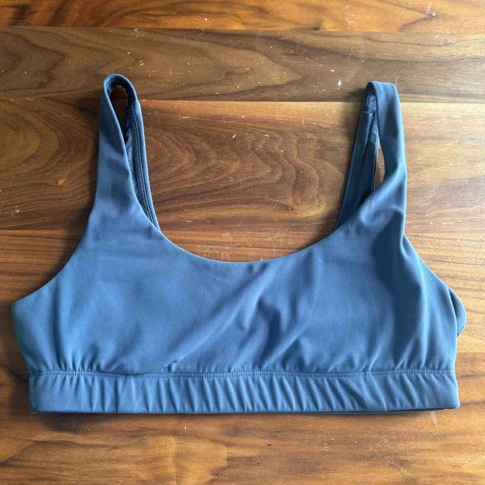 Vuori daily bra